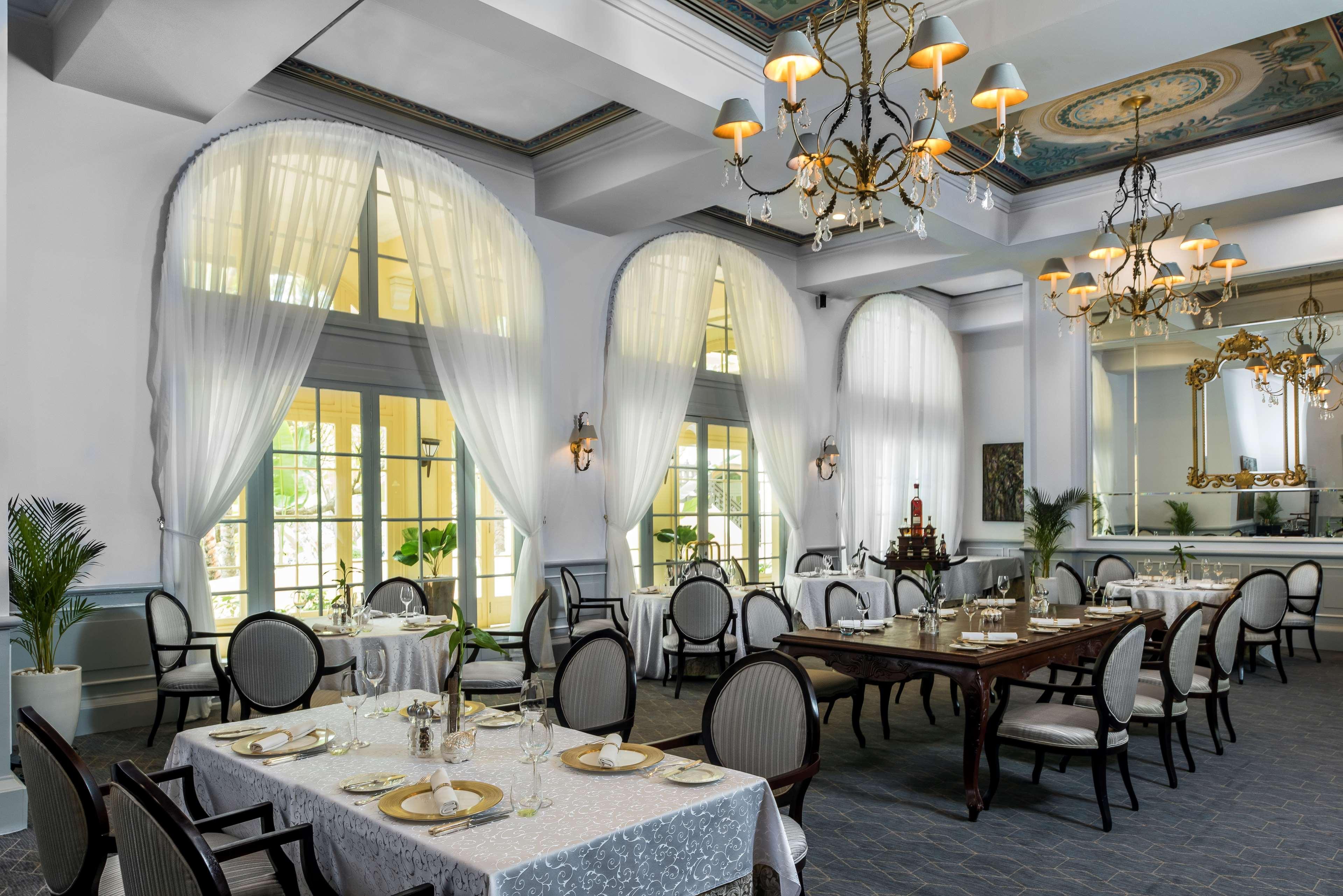 Raffles Hotel Le Royal Phnom Penh Extérieur photo